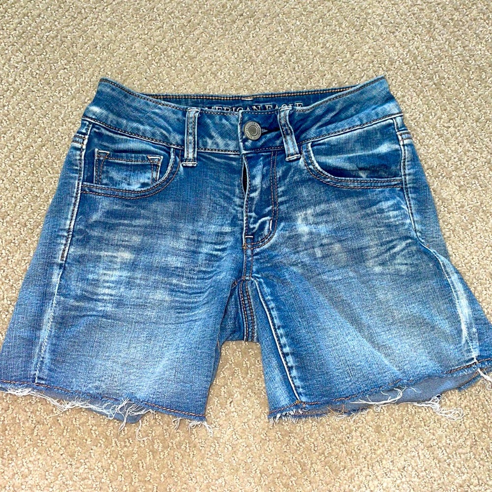 American Eagle MIDI Super Super Stretch Jean Shorts